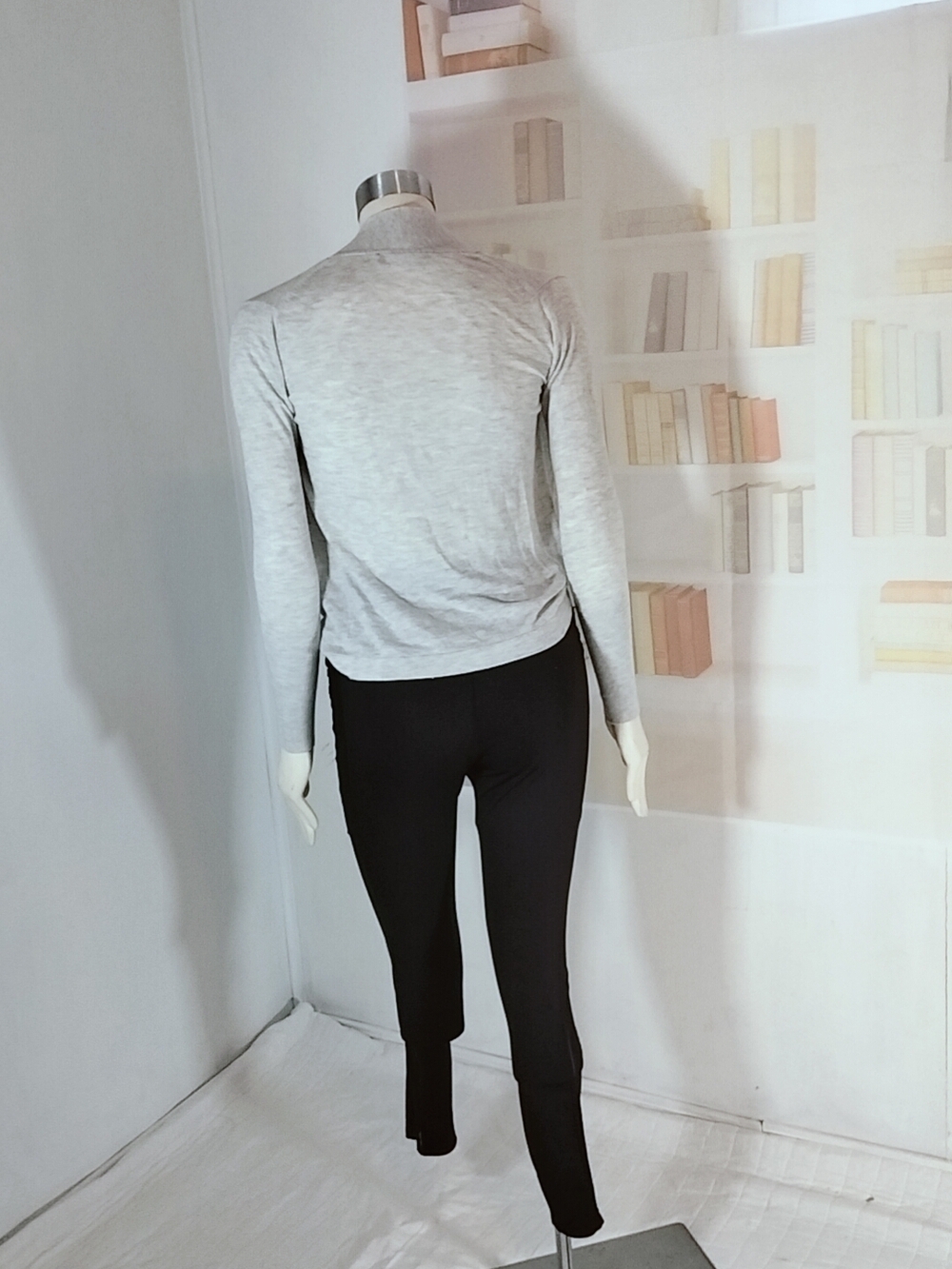 Zara Light Gray Wrap-Front Top - Picture 5 of 9